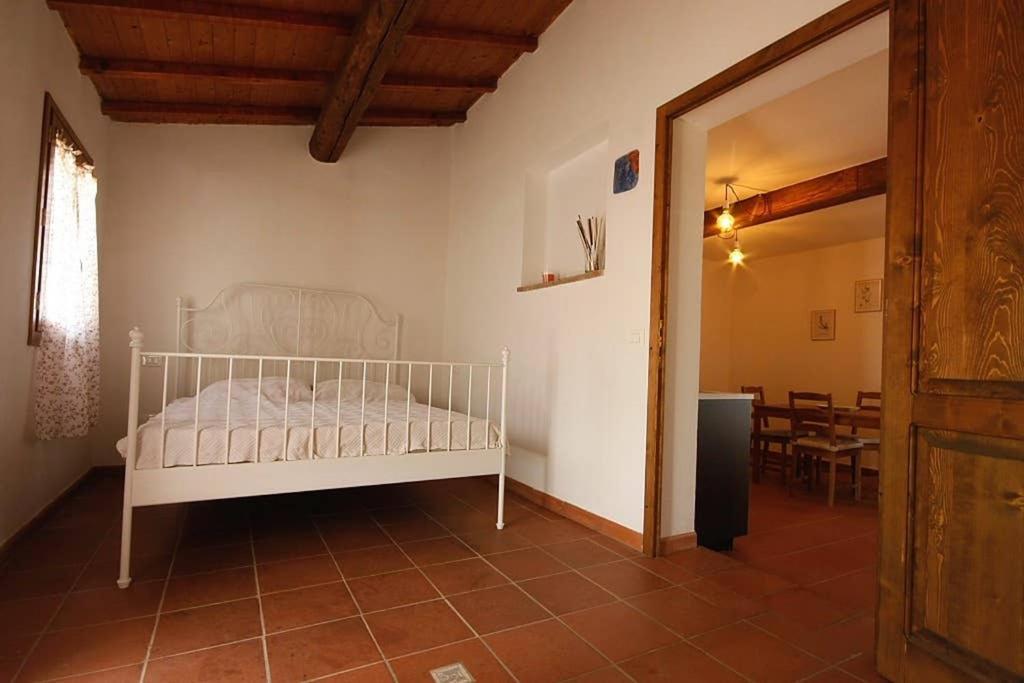 Villa Con Piscina 10 Posti Letto, L'Oliveta Di Rivalto Кьянни Экстерьер фото