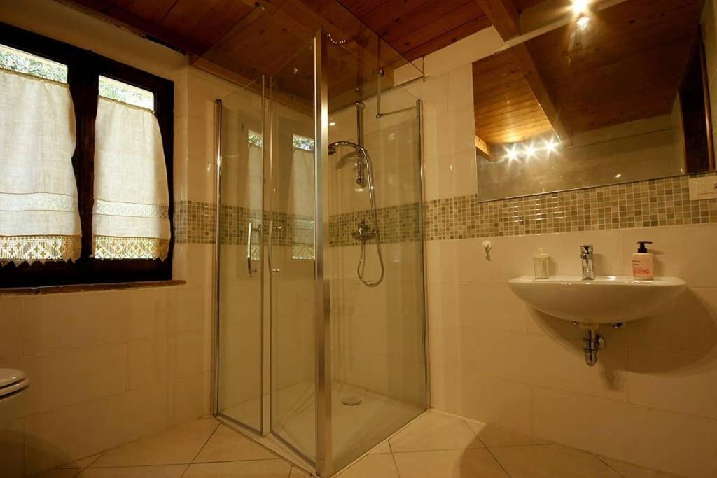 Villa Con Piscina 10 Posti Letto, L'Oliveta Di Rivalto Кьянни Экстерьер фото