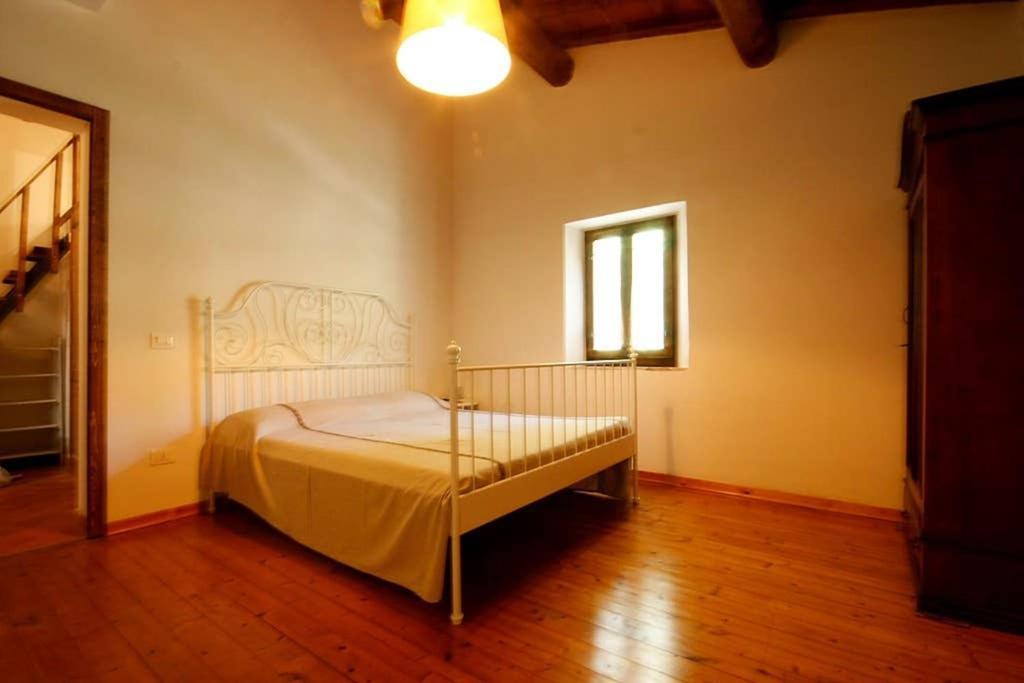 Villa Con Piscina 10 Posti Letto, L'Oliveta Di Rivalto Кьянни Экстерьер фото